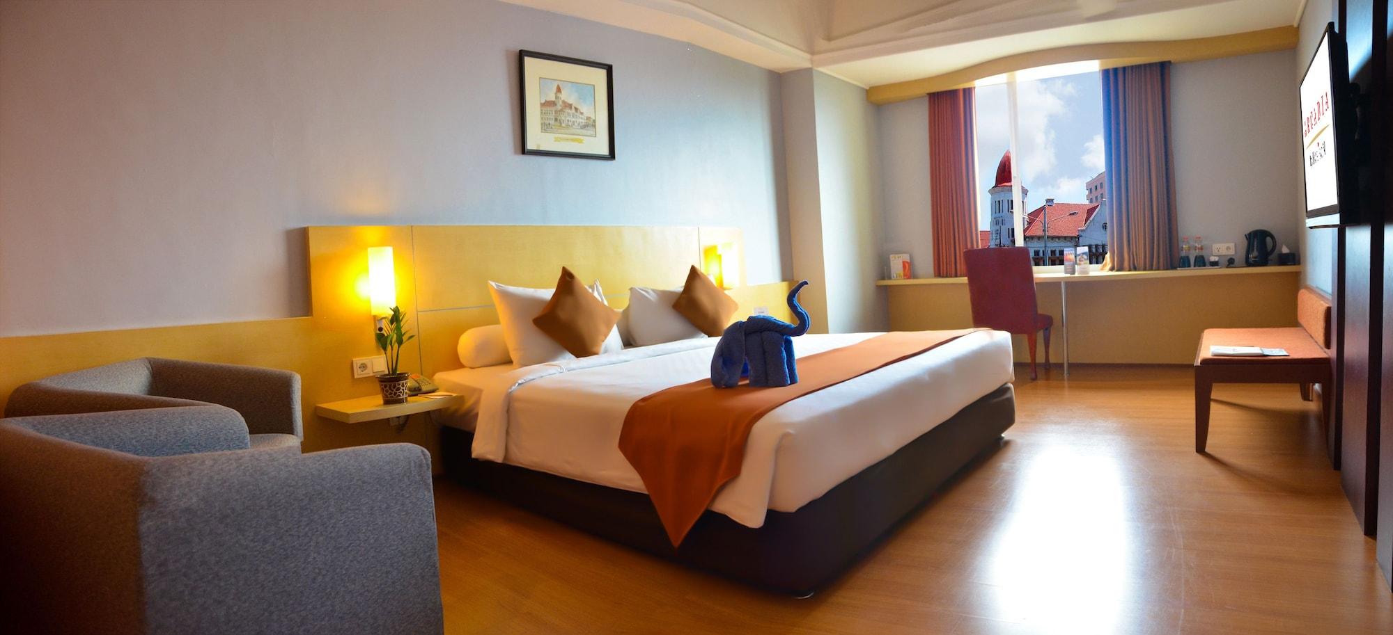 Arcadia Surabaya Hotel מראה חיצוני תמונה
