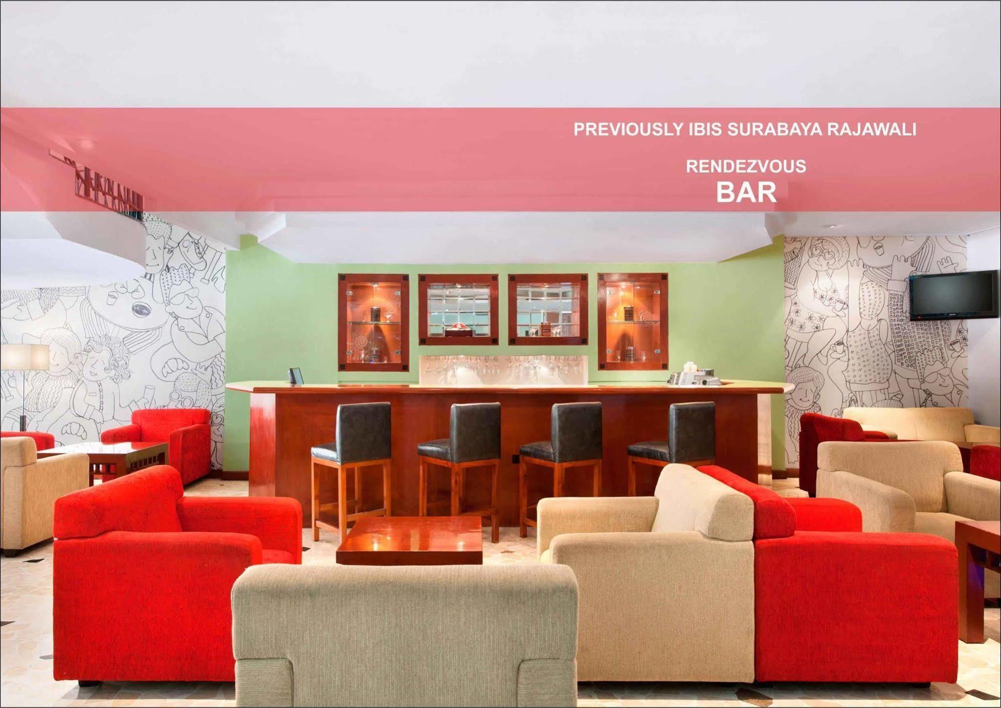 Arcadia Surabaya Hotel מראה חיצוני תמונה